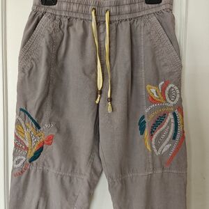 Anthropologie Stockton jogger floral embroidered Cotton/lyocell crop pants Sm